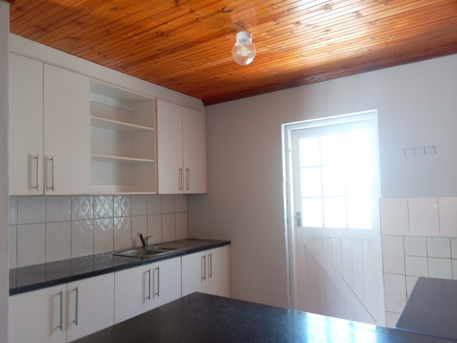 To Let 2 Bedroom Property for Rent in Malibu Village Western Cape